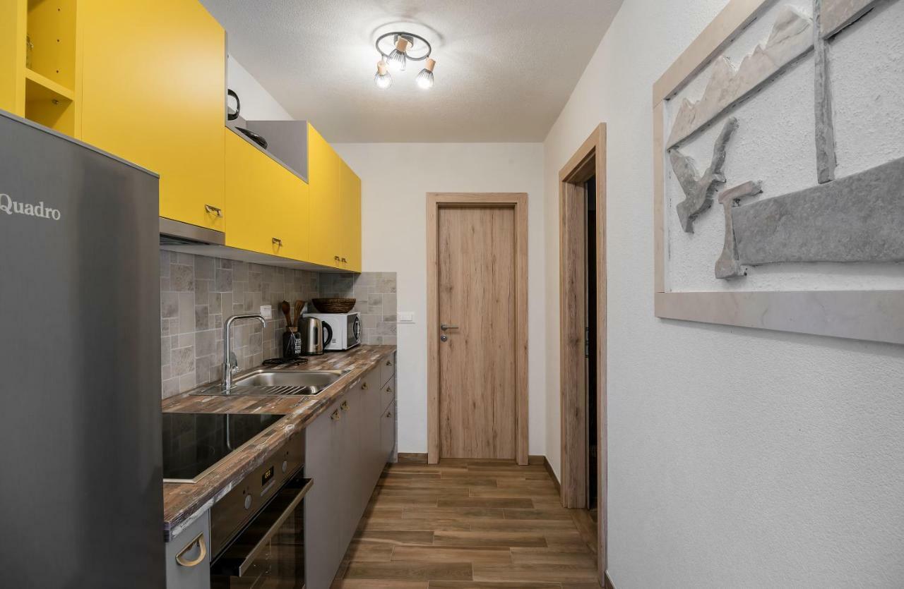 Apartment Cesarica บาชกาโวดา ภายนอก รูปภาพ